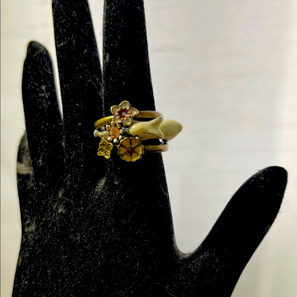 Spring Fling Rabbit stackable Ring Set - Picture 4 of 4